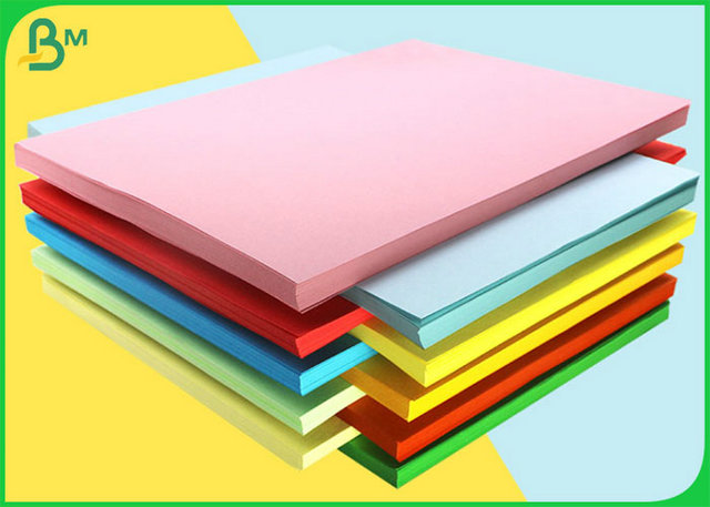 бумага Воодфре зеленого цвета красного цвета 80ГСМ Ункоатед для ДИИ Оригами