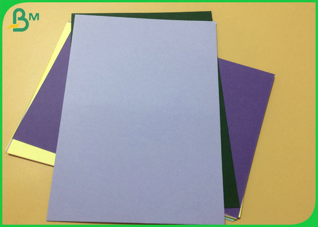 лист высокосортной бумаги черноты 200gr 230gr зеленый голубой покрашенный с 30 x 31inch
