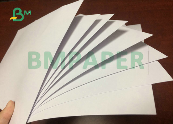 Высокая бумага вьюрка 280gsm 300gsm Bluecore C2S ширины белизны 71cm 72cm для игральных карт