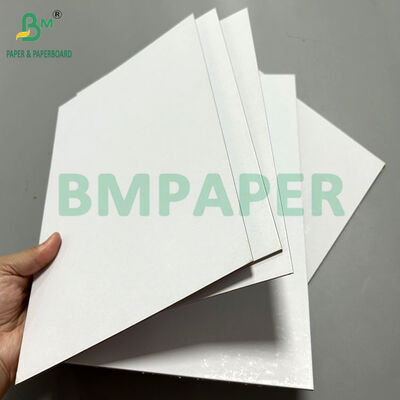 1.5mm 2mm 2.5mm 533 x 740mm Покрытая твердая доска для рынков