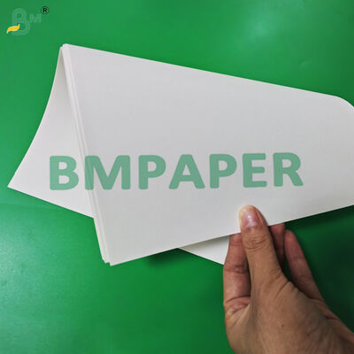 200g 350g White Kraft Paper For Clothing Hangtags High Tear Resistant 70 x 100cm